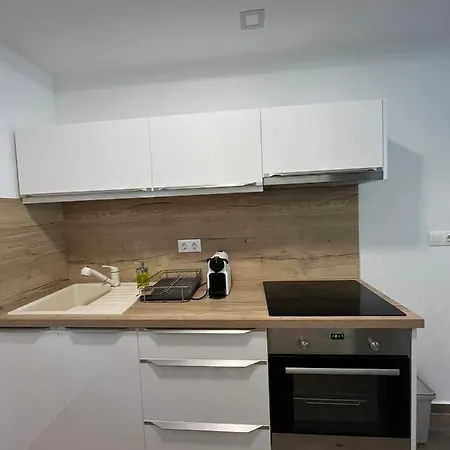Apartament Swan - *