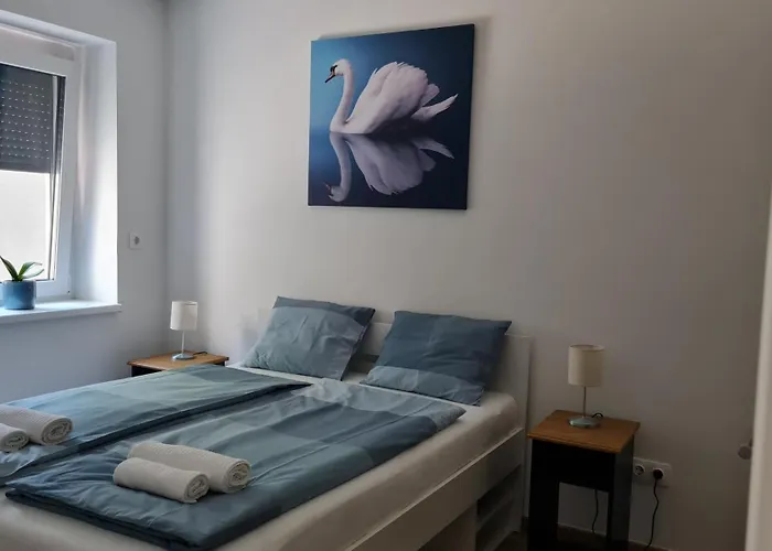 Appartement Swan - *
